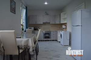 Коттедж 174м&sup2;, 3-этажный, на длительный срок, 