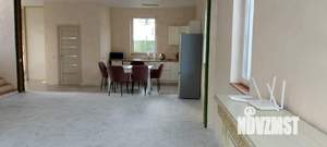 Дом 180м², 2-этажный, на длительный срок, 