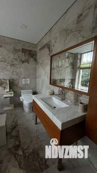 Коттедж 400м&sup2;, 3-этажный, на длительный срок, 