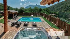 Дом 340м², 2-этажный, посуточно, 