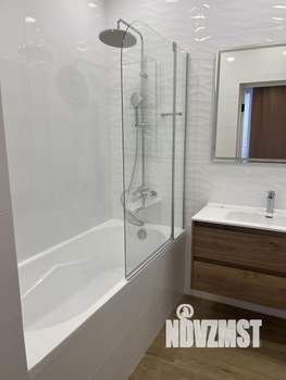 Коттедж 240м&sup2;, 2-этажный, на длительный срок, 