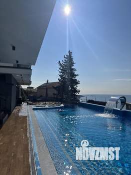 Коттедж 240м&sup2;, 2-этажный, на длительный срок, 