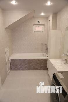 Дом 130м&sup2;, 2-этажный, на длительный срок, 