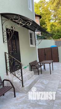 Дом 120м², 2-этажный, на длительный срок, 