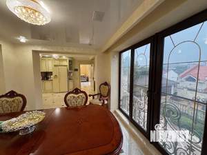 Дом 800м², 3-этажный, на длительный срок, 