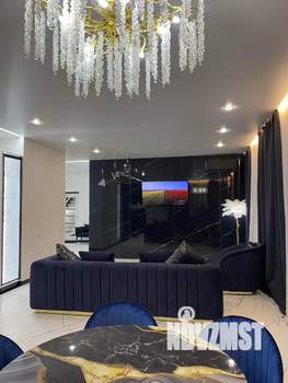 Коттедж 300м&sup2;, 3-этажный, на длительный срок, 