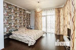 Коттедж 301м², 3-этажный, на длительный срок, 