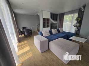 Таунхаус 160м², 3-этажный, на длительный срок, 