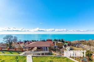 Дом 1400м², 2-этажный, на длительный срок, 