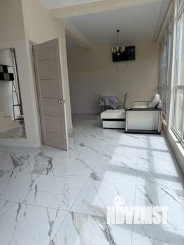 Коттедж 200м², 3-этажный, на длительный срок, 