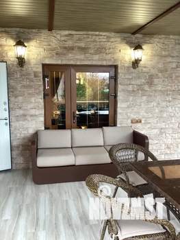 Дом 140м², 2-этажный, посуточно, 