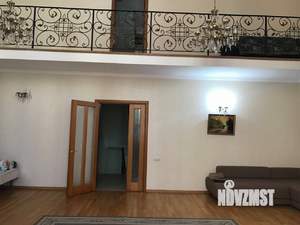 Дом 375м², 3-этажный, на длительный срок, 