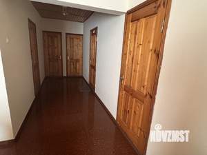 Дом 283м², 3-этажный, на длительный срок, 