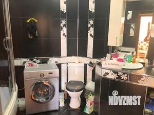 Коттедж 550м², 3-этажный, на длительный срок, 