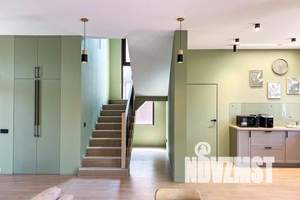 Дом 198м&sup2;, 2-этажный, посуточно, 