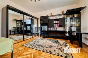 Коттедж 320м², 4-этажный, на длительный срок, 