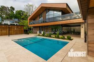 Дом 280м², 2-этажный, на длительный срок, 