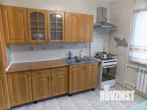 Дом 100м², 2-этажный, на длительный срок, 