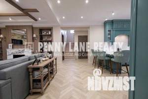 Дом 250м², 2-этажный, на длительный срок, 