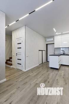 Таунхаус 130м², 3-этажный, на длительный срок, 