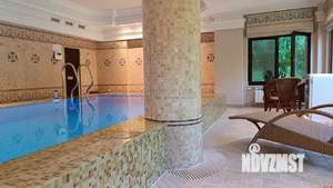 Таунхаус 1091м&sup2;, 3-этажный, на длительный срок, 