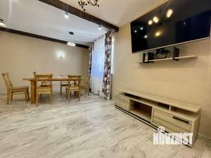 Коттедж 210м², 2-этажный, на длительный срок, 