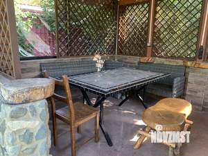 Дом 250м&sup2;, 3-этажный, посуточно, 