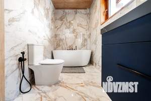 Дом 199м&sup2;, 3-этажный, посуточно, 