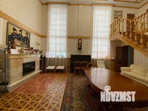 Дом 250м&sup2;, 3-этажный, посуточно, 