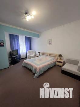 Дом 75м², 4-этажный, посуточно, 