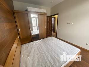 Дом 160м², 3-этажный, на длительный срок, 