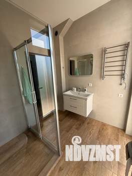 Дом 300м², 2-этажный, посуточно, 