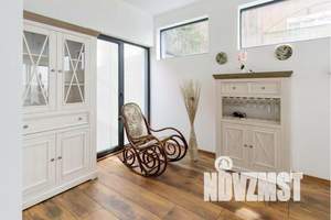 Дом 210м&sup2;, 2-этажный, посуточно, 