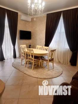 Дом 475м², 2-этажный, посуточно, 