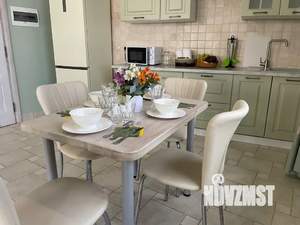 Дом 150м², 3-этажный, посуточно, 