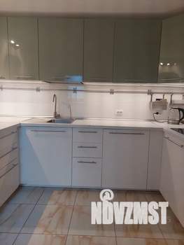 Дом 250м², 3-этажный, посуточно, 