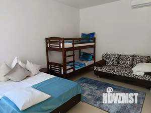 Дом 100м&sup2;, 2-этажный, посуточно, 