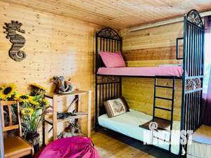 Дом 70м&sup2;, 2-этажный, посуточно, 