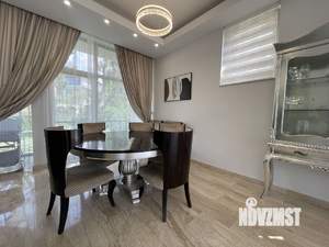 Дом 180м², 3-этажный, посуточно, 