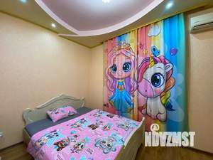 Дом 200м&sup2;, 2-этажный, посуточно, 