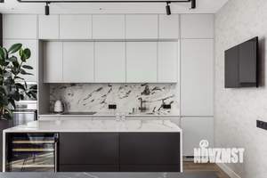 Дом 180м&sup2;, 3-этажный, посуточно, 