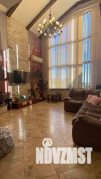 Дом 150м², 2-этажный, посуточно, 