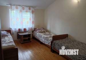 Дом 200м², 2-этажный, на длительный срок, 