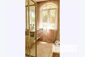 Дом 270м², 2-этажный, посуточно, 