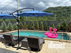 Дом 80м&sup2;, 3-этажный, посуточно, 