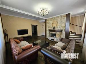 Дом 350м², 2-этажный, на длительный срок, 