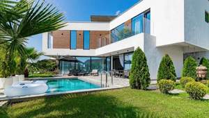 Дом 258м², 2-этажный, на длительный срок, 