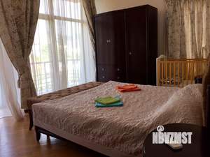 Дом 260м², 2-этажный, посуточно, 