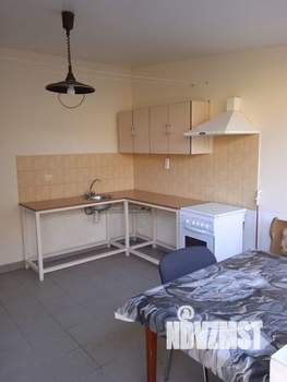 Дом 80м², 2-этажный, на длительный срок, 