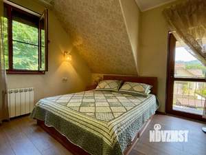 Дом 140м², 2-этажный, участок 7 сот.  